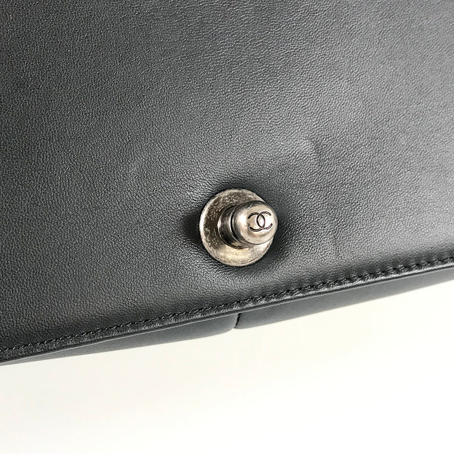 CHANEL Boy Chanel Chevron Shoulder bag