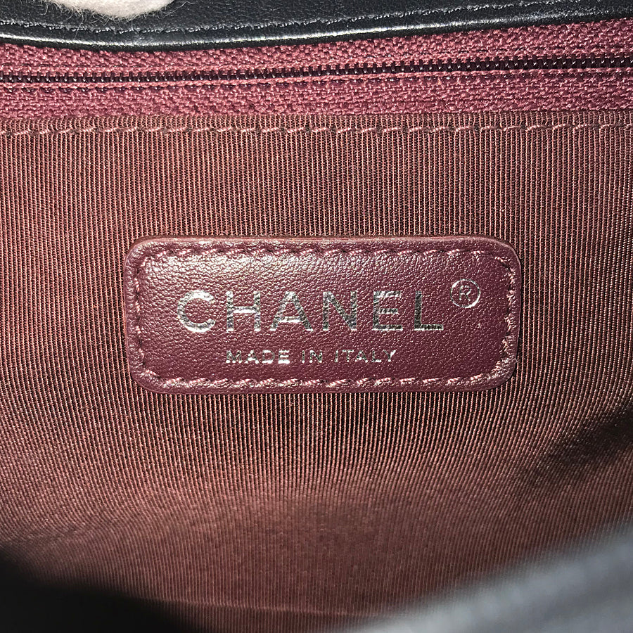CHANEL Boy Chanel Chevron Shoulder bag