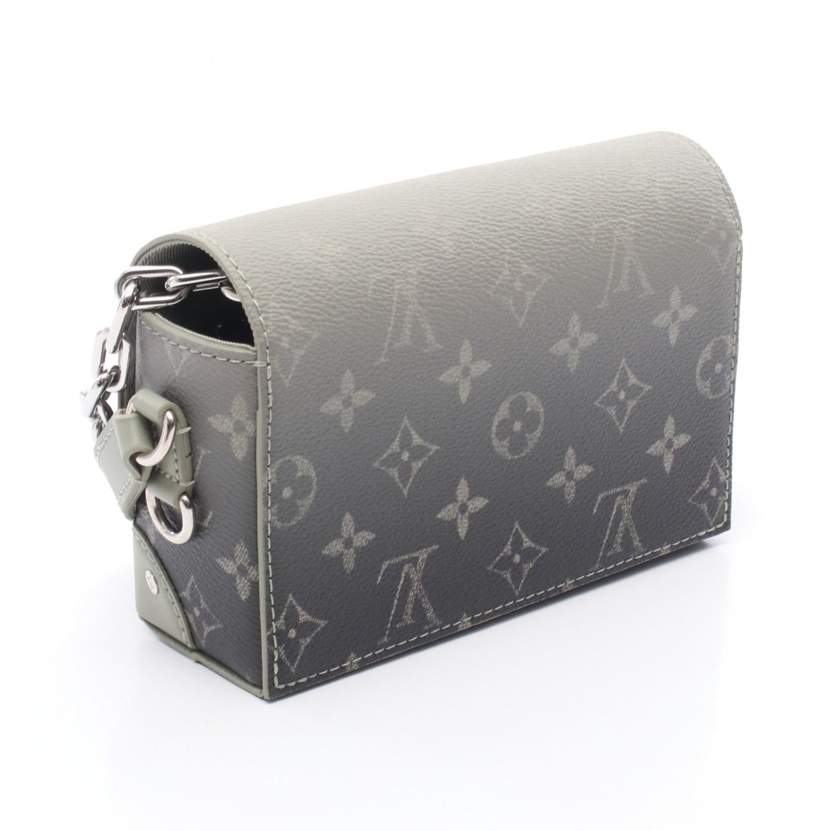 Louis Vuitton Steamer Wearable Wallet Monogram Shoulder Bag