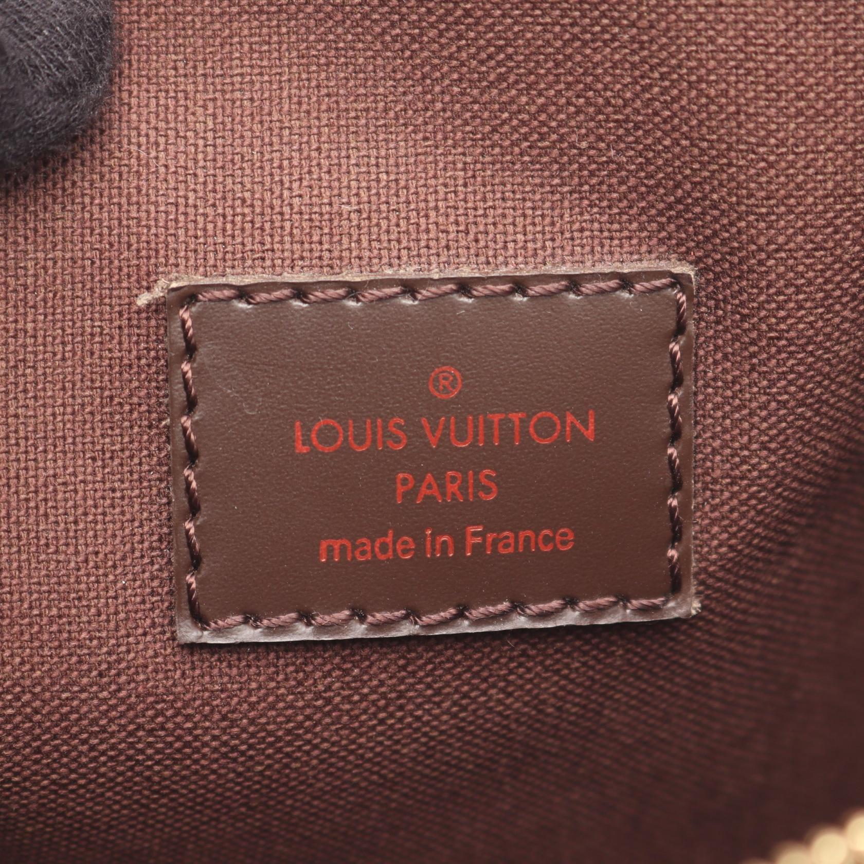 Louis Vuitton Pochette Bosphore Damier Shoulder Bag