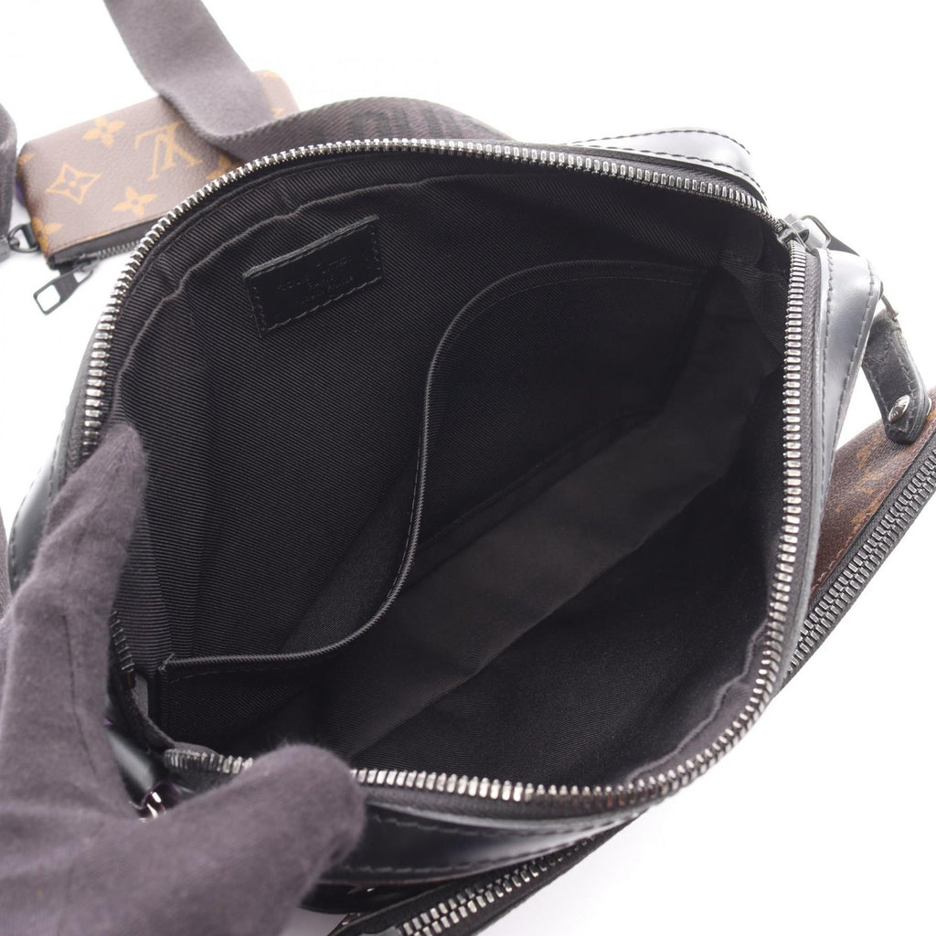 Louis Vuitton Trio Messenger Monogram Shoulder Bag