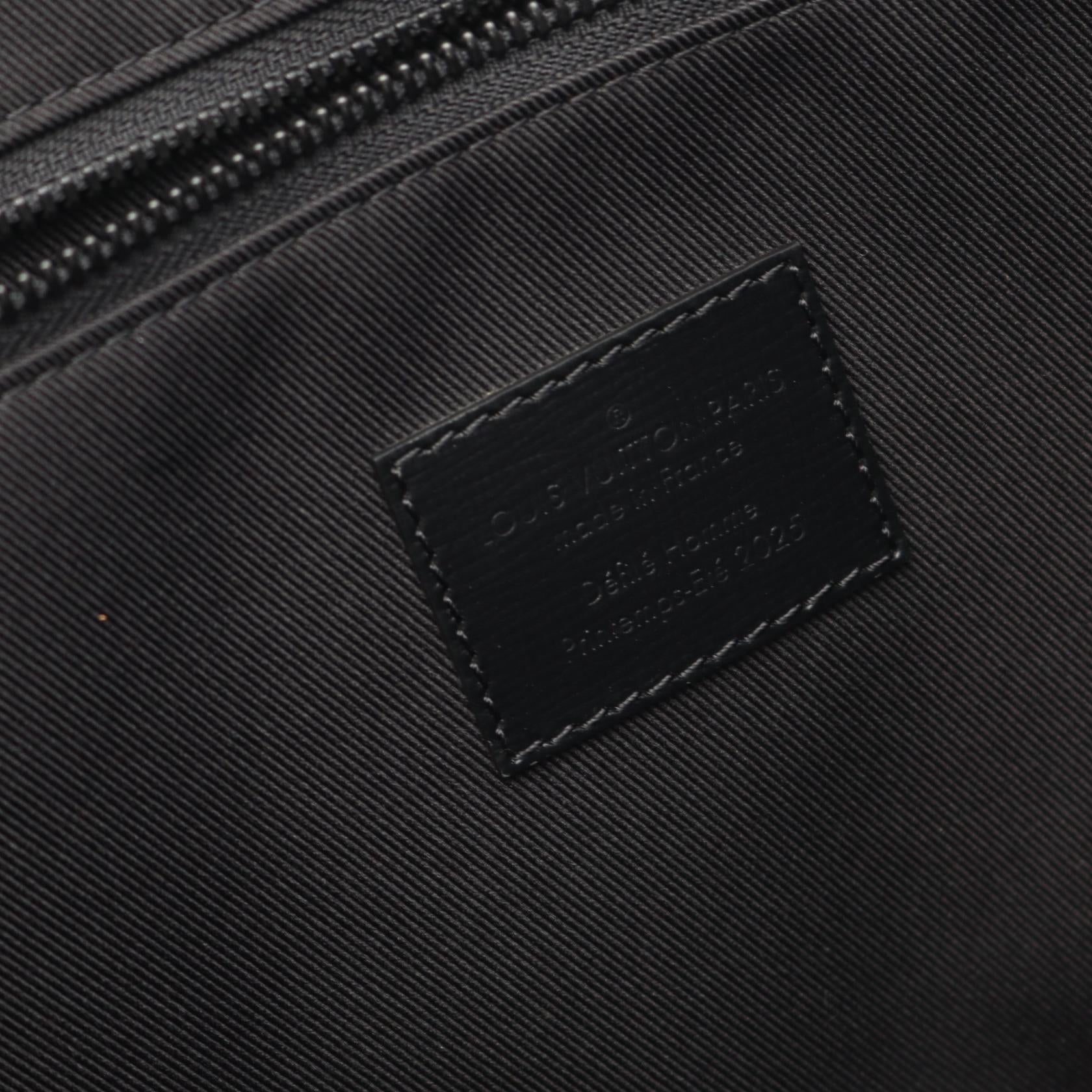 Louis Vuitton Shopper Tote MM Leather Tote Bag