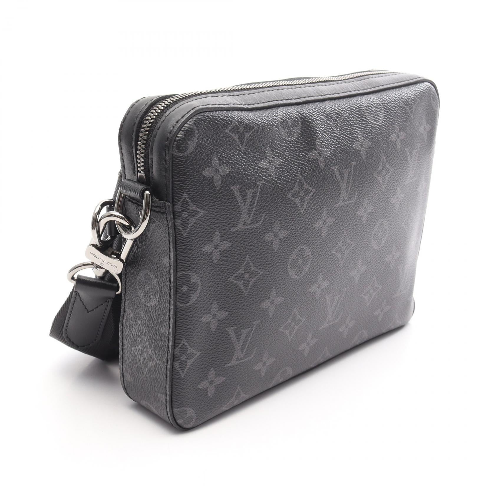 Louis Vuitton Trio Messenger Monogram Shoulder Bag