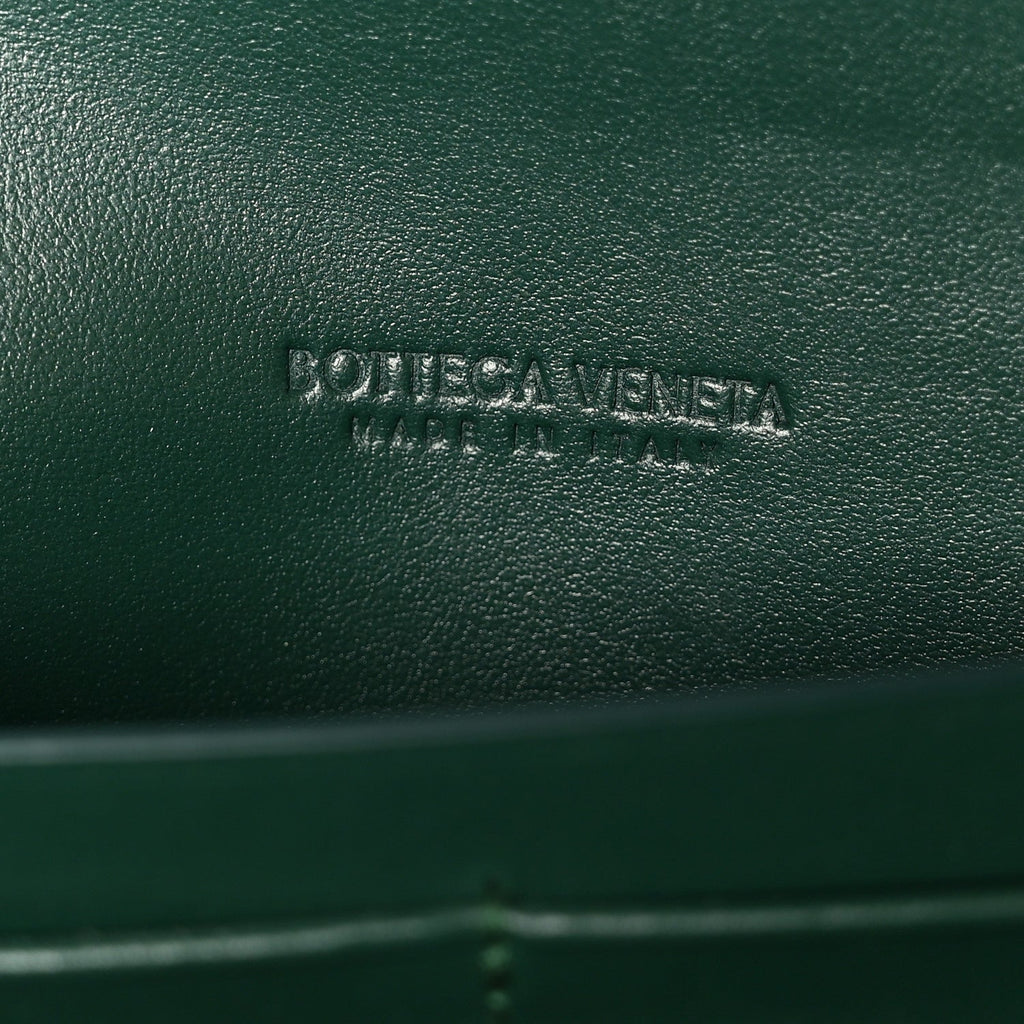 Nappa Intrecciato Long Andiamo Top Handle Clutch Emerald Green