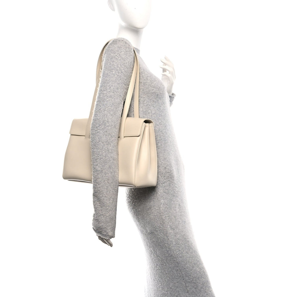 Calfskin Medium Soft 16 Bag Light Grey