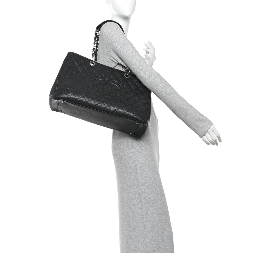 Caviar Quilted XL Grand Shopping Tote GST Black