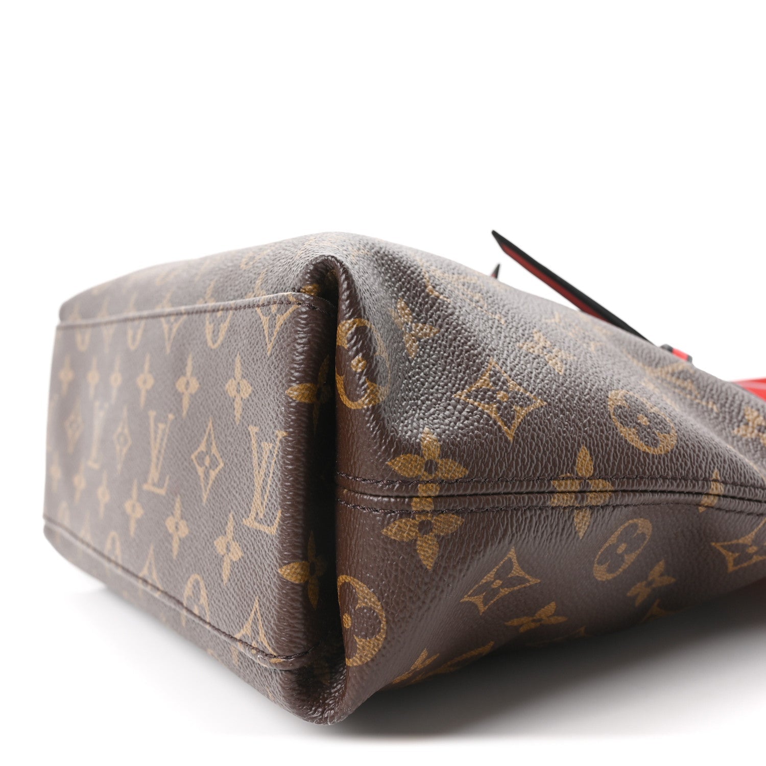 Monogram Tuileries Besace Caramel Rouge