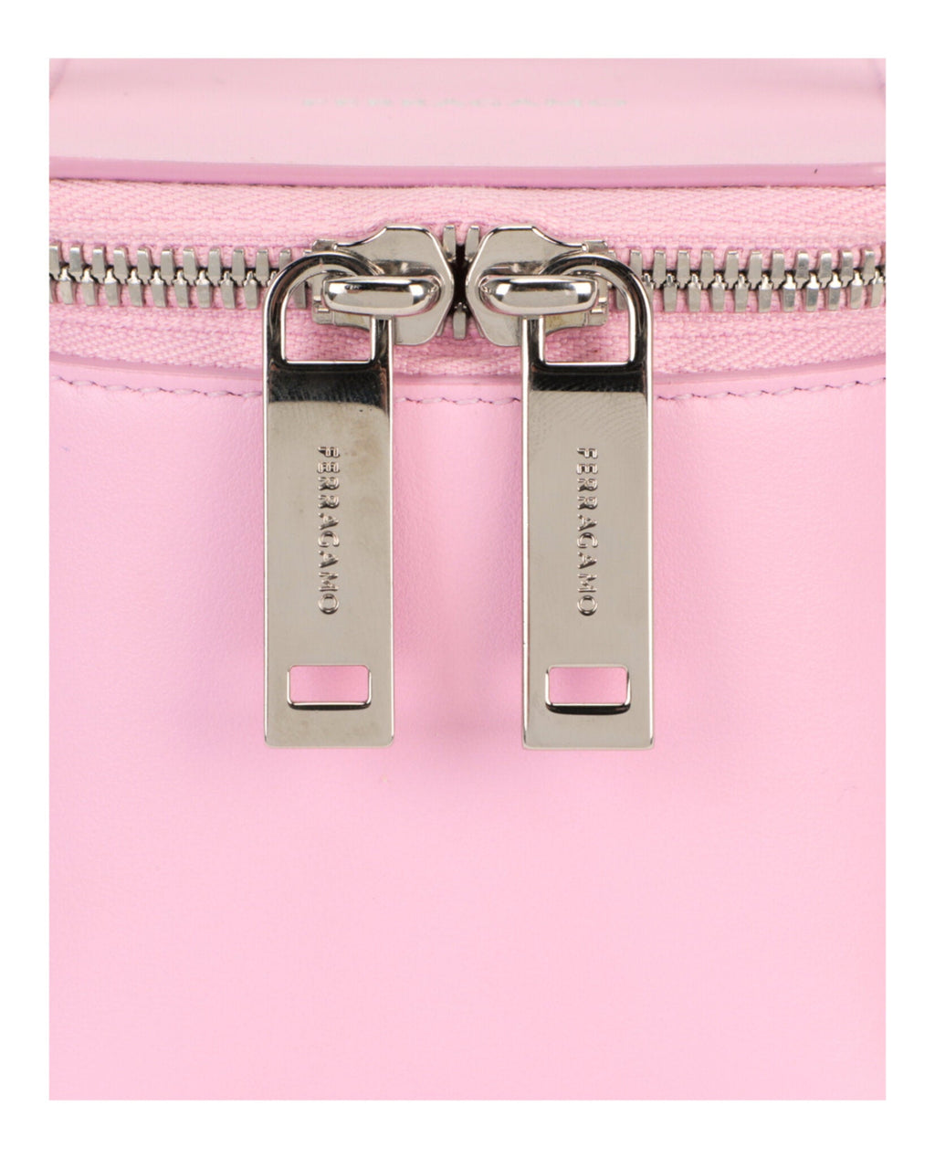 Ferragamo Womens Micro Zip-Around Shoulder Bag