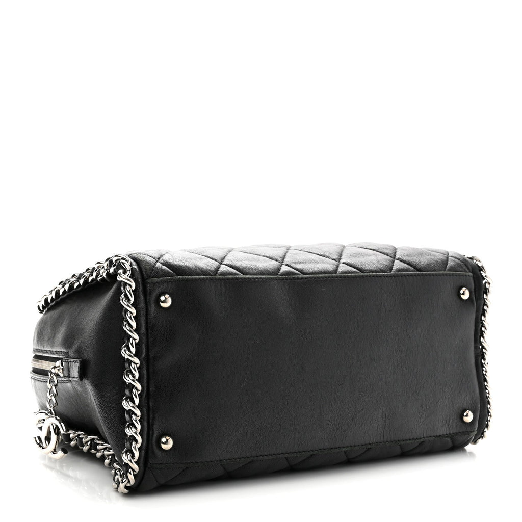 Calfskin Chain Around Bowler Black
