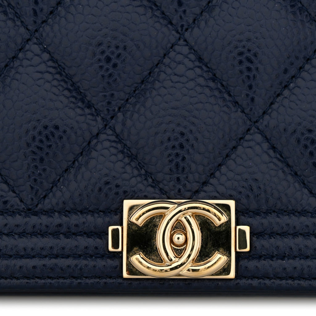Caviar Quilted Boy Wallet On Chain WOC Navy