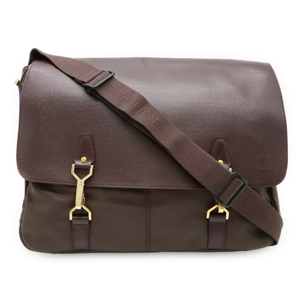 Louis Vuitton Taiga Shoulder Bag