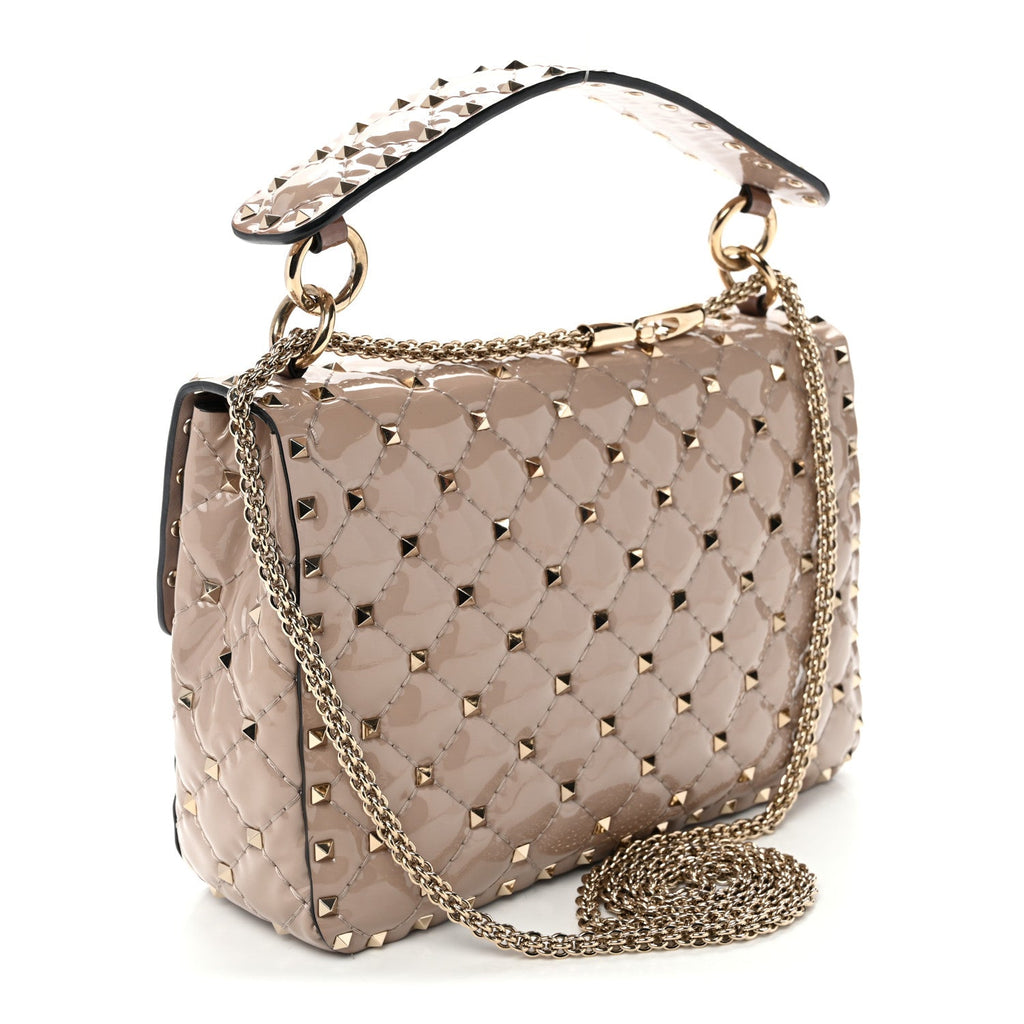 Patent Medium Rockstud Spike Shoulder Bag Poudre
