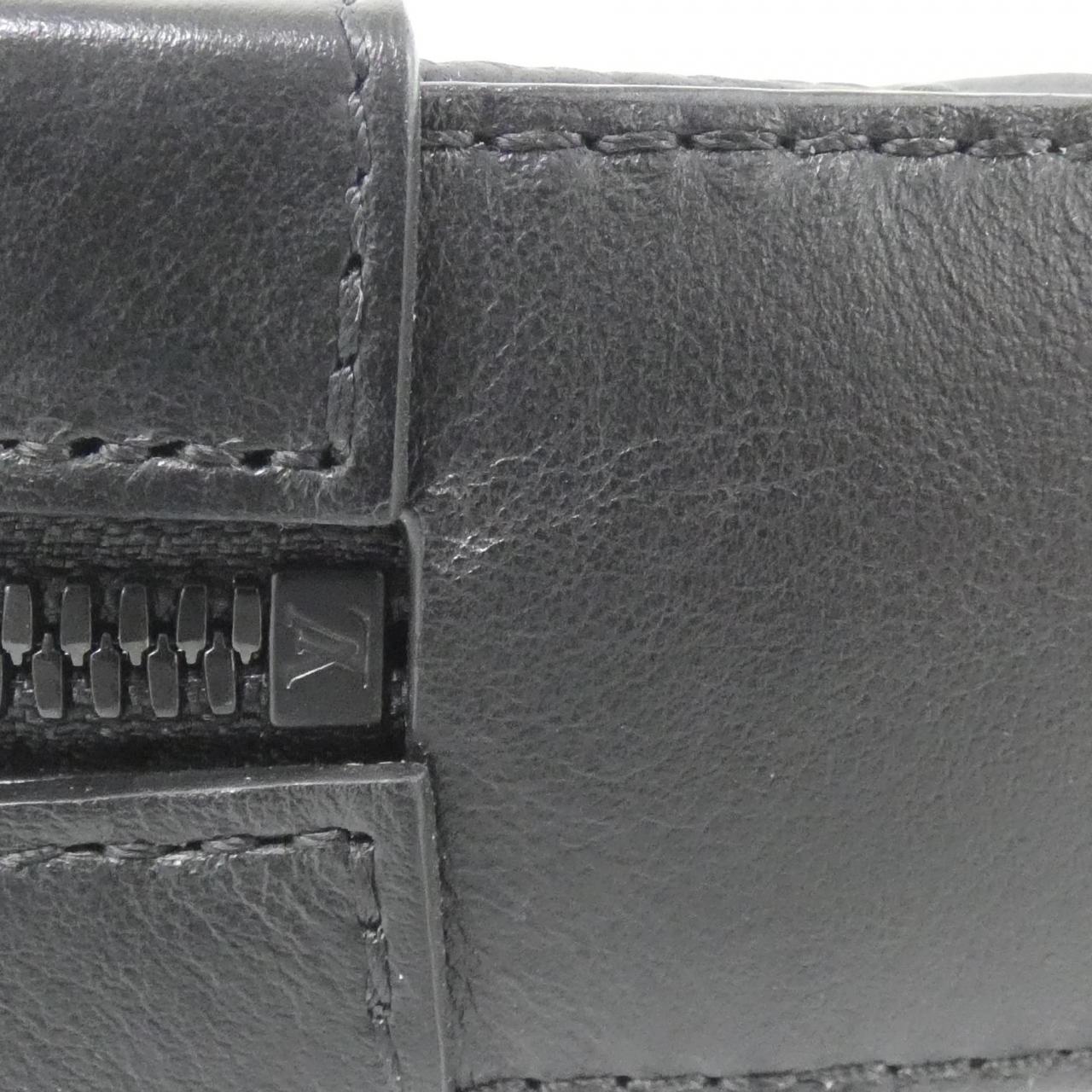 Louis Vuitton Soft Trunk Wallet Monogram Taurillon Shoulder Bag