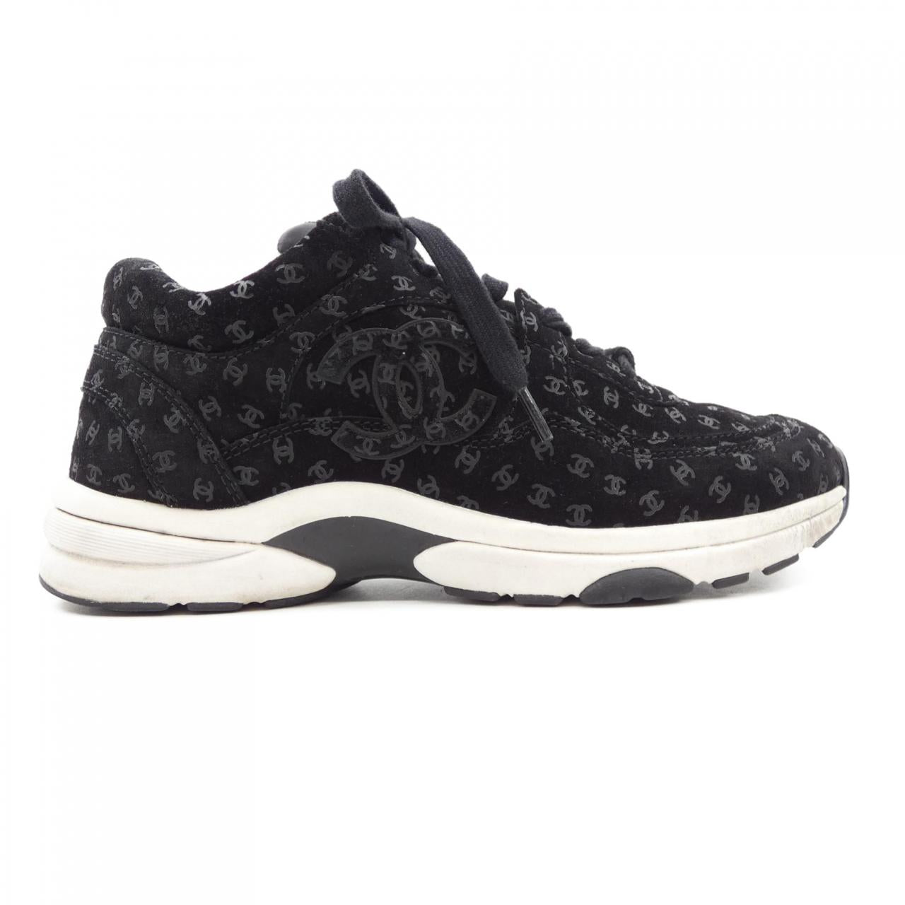 Chanel G39230X56653 Suede Calfskin Sneakers
