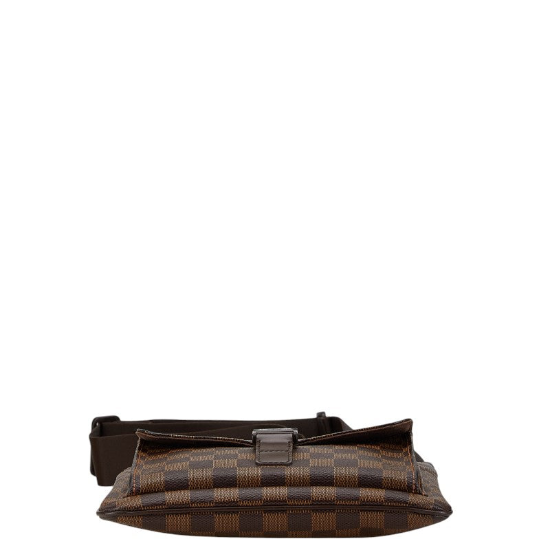 Louis Vuitton Pochette Melville Damier Shoulder Bag
