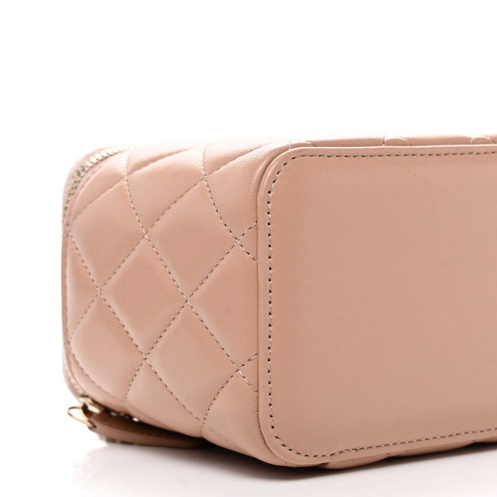 Lambskin Quilted Small Top Handle Vanity Case With Chain Beige