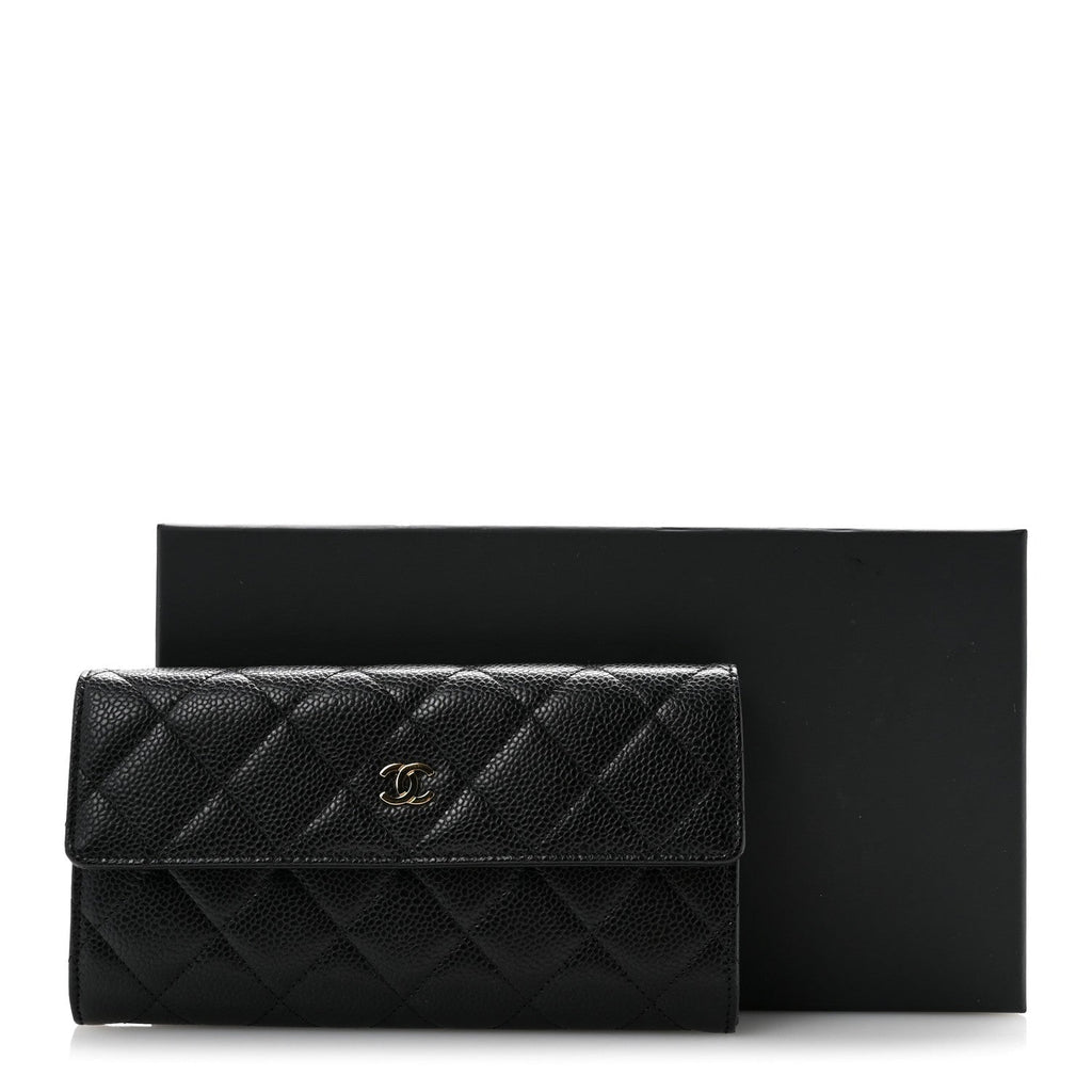 Caviar Quilted Large Gusset Flap Wallet Black