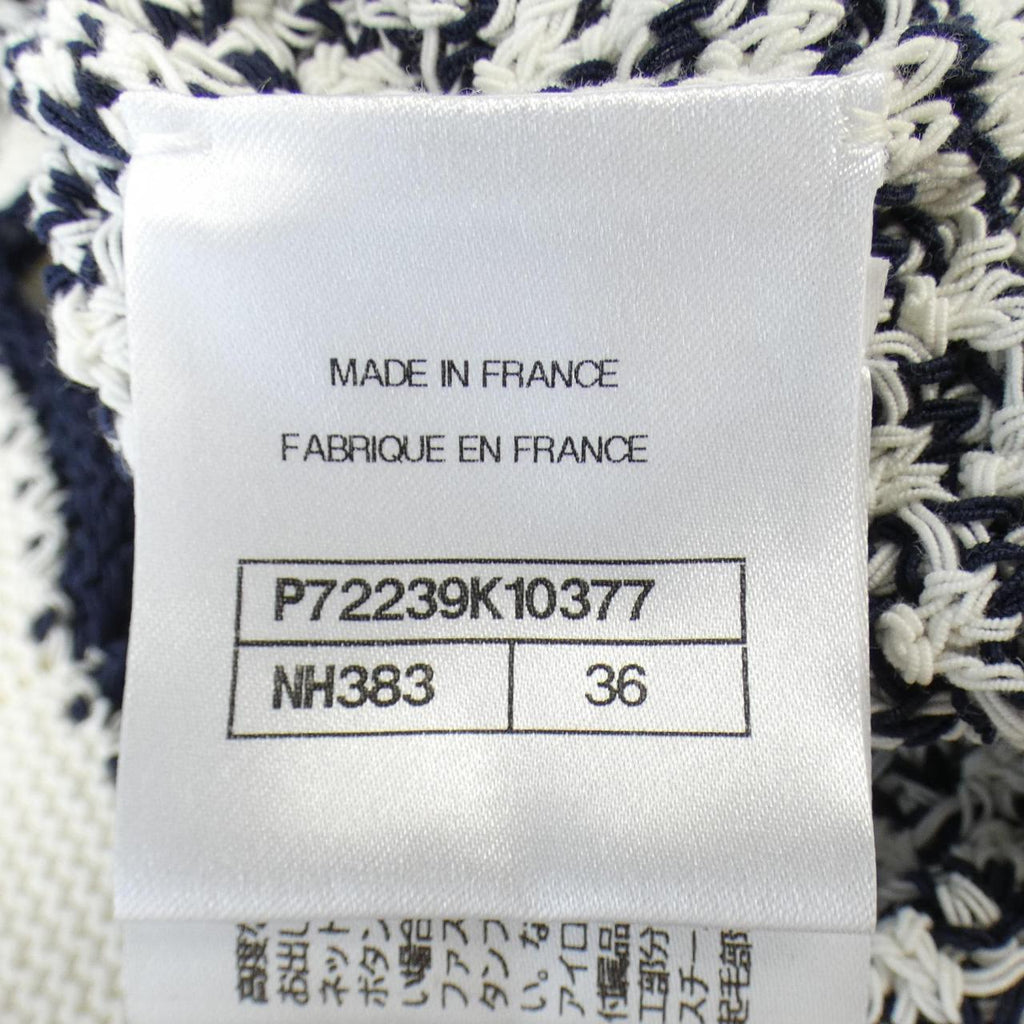 Chanel P72239K10377 Cardigan