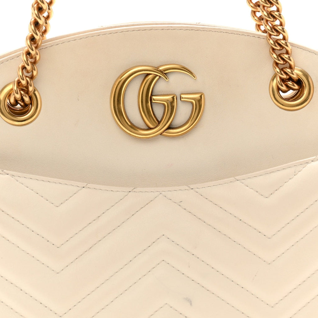 Calfskin Matelasse Medium GG Marmont Open Top Shoulder Bag White