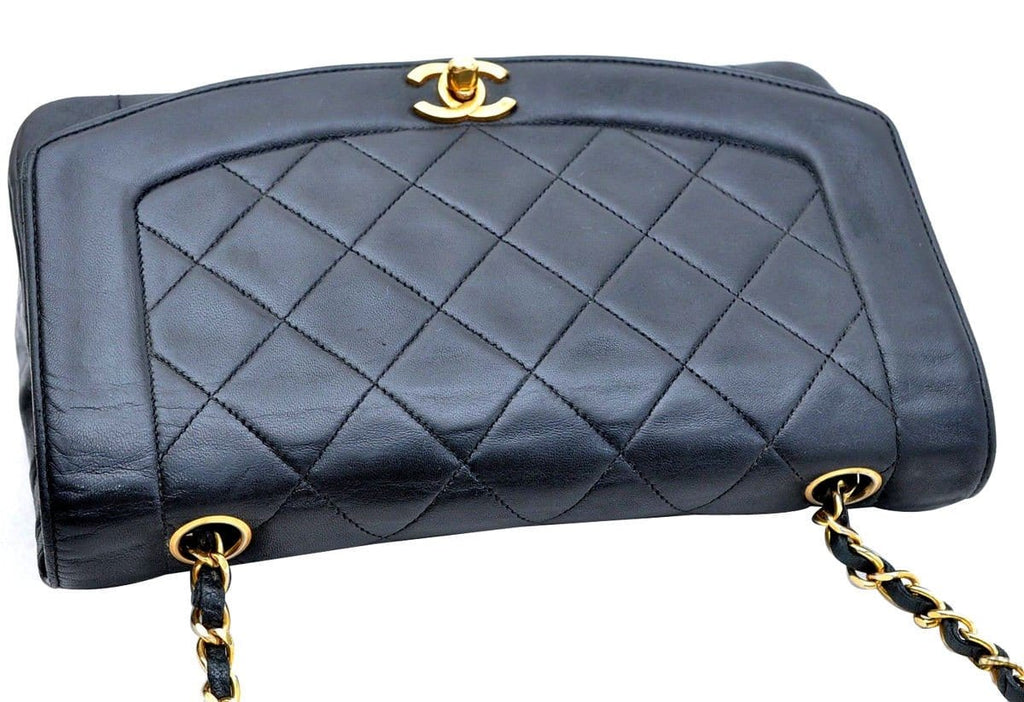 Chanel Shoulder Bag - Vintage Chanel Lambskin Chain Bag