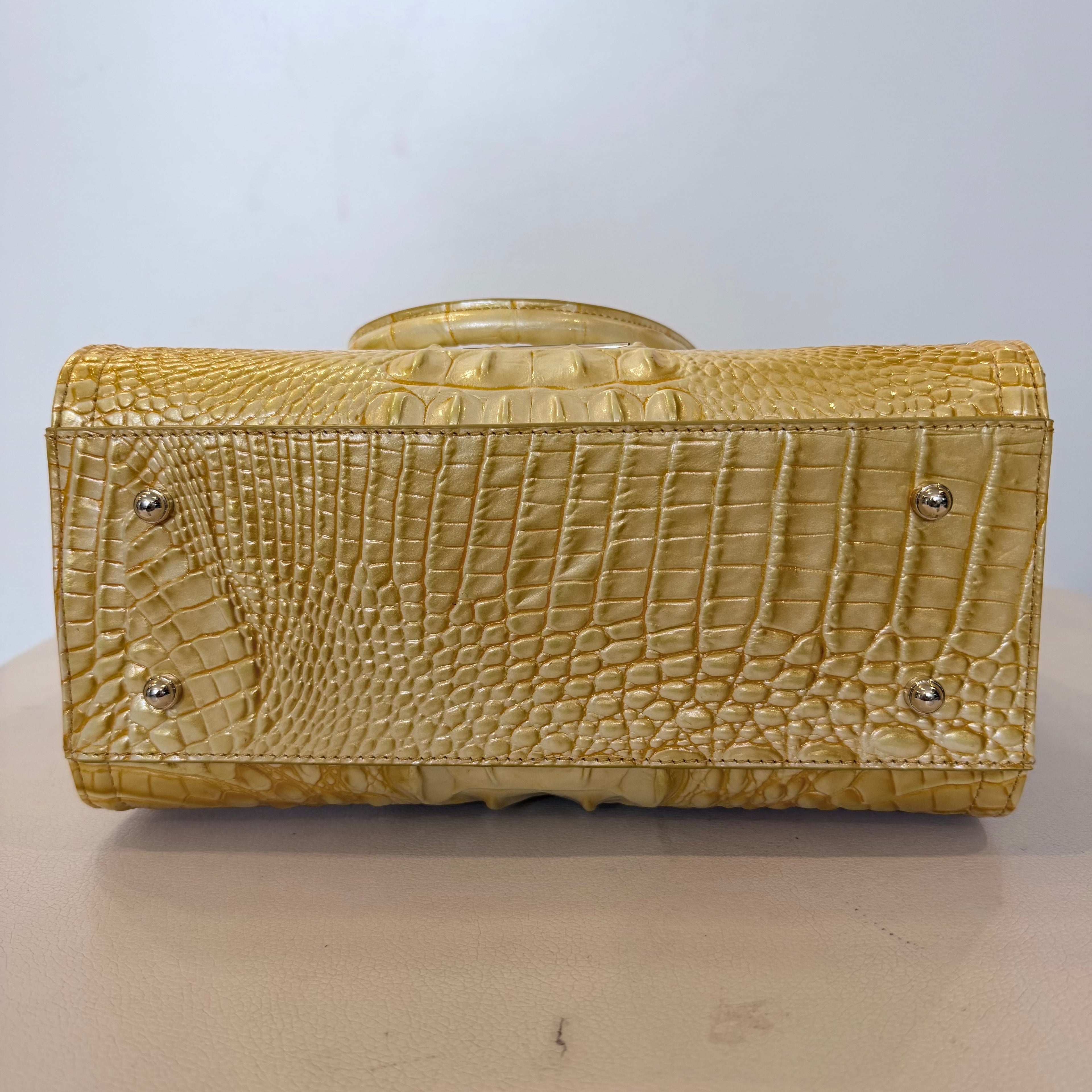 BRAHMIN Cami Lemon Drop Ombre Pearlescent  Leather Crossbody Handbag NWOT