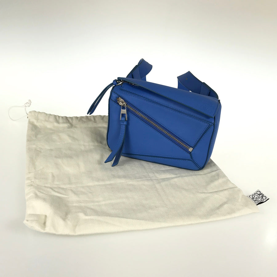 LOEWE Puzzle Bumbag Mini B510U89X02 Sling bag