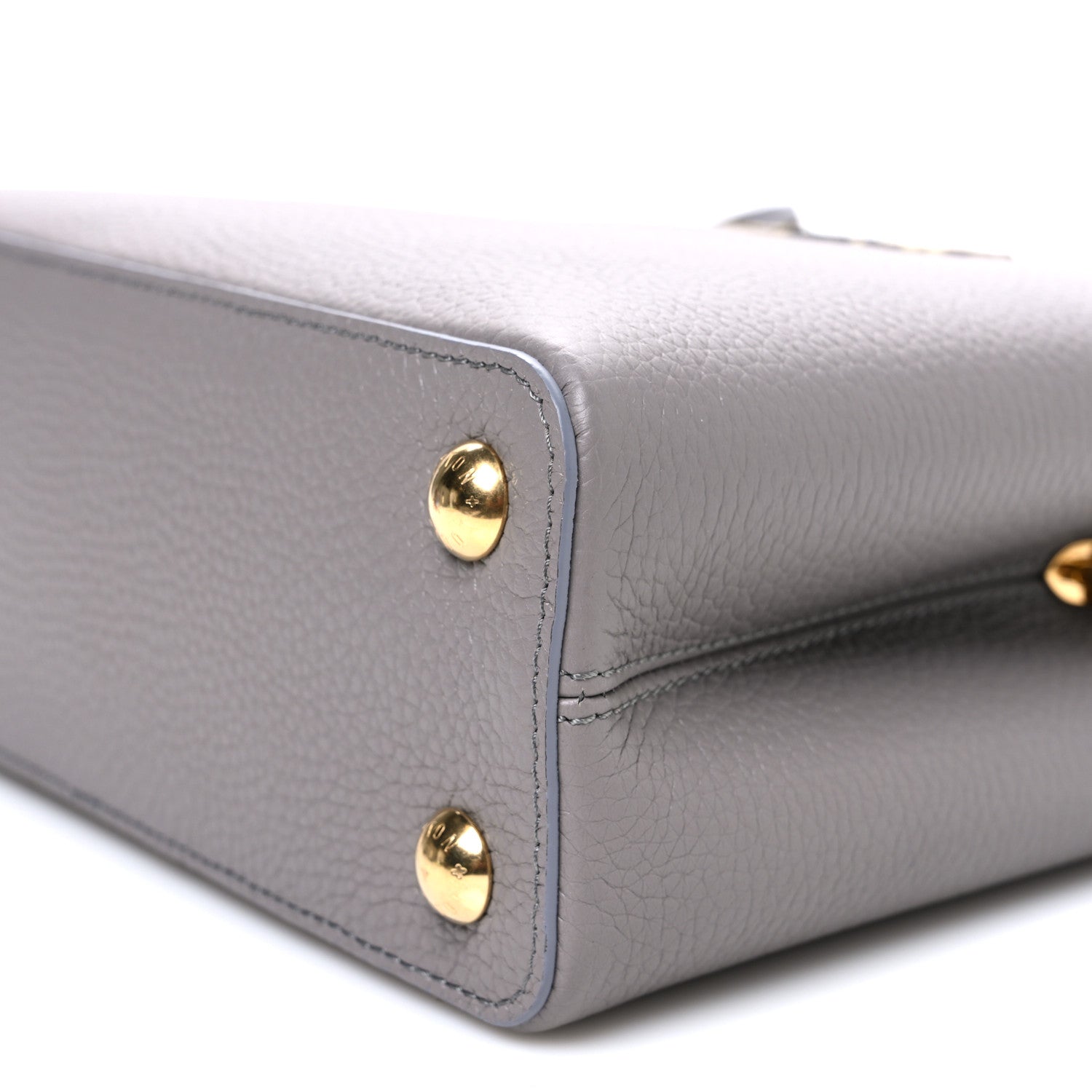 Taurillon Snakeskin Capucines BB Steeple Grey