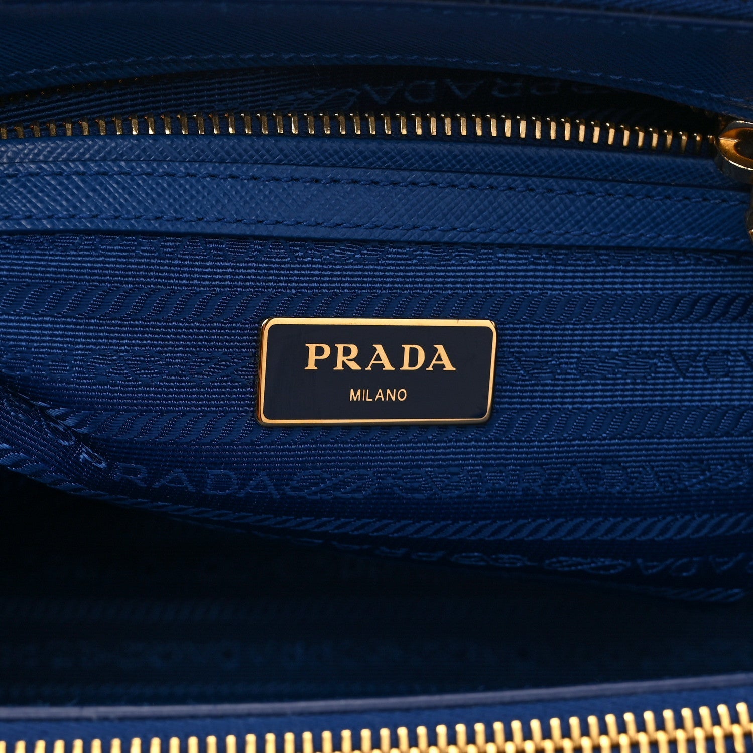 Saffiano Lux Small Galleria Double Zip Tote Bluette