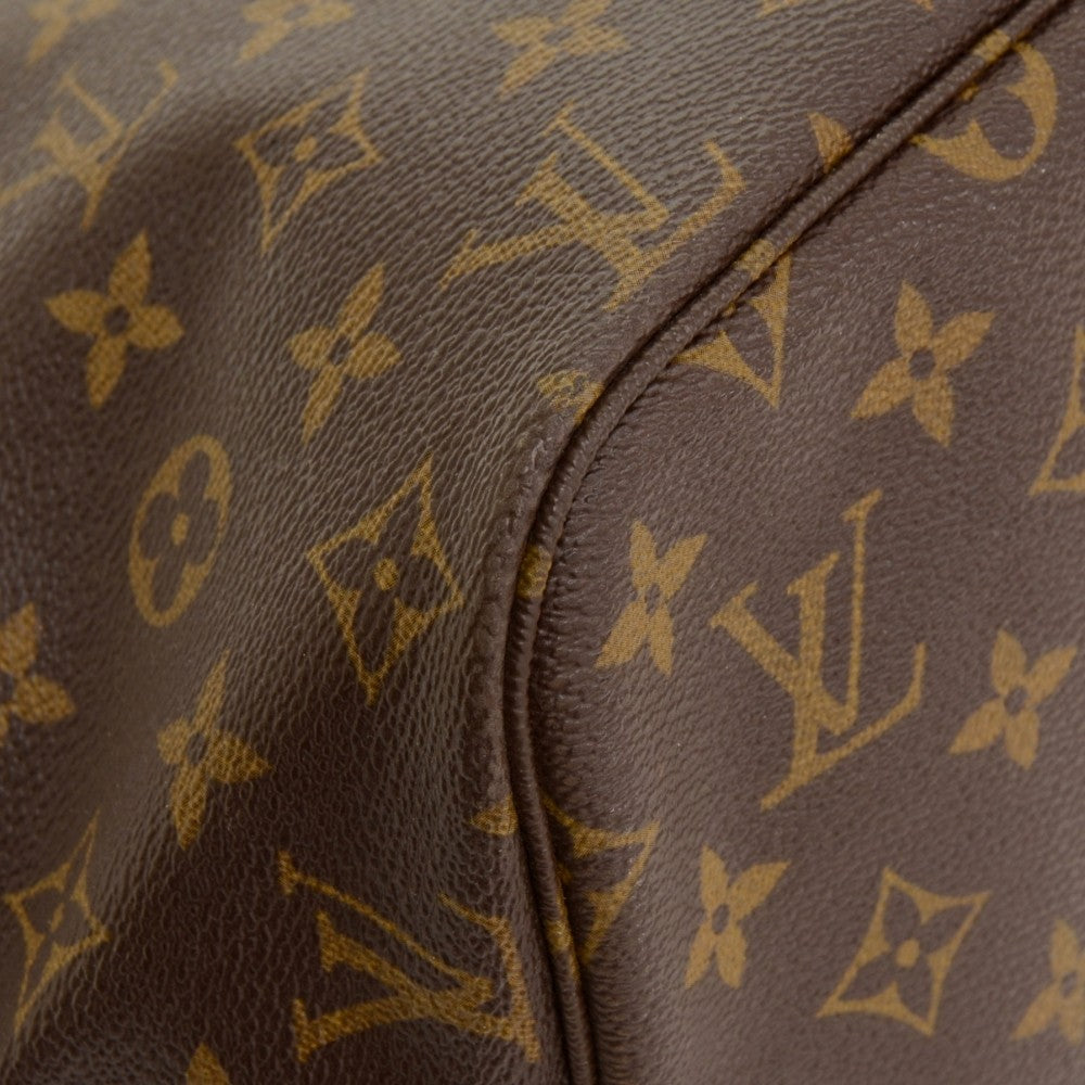 Louis Vuitto Neverfull MM Monogram Canvas Tote Bag