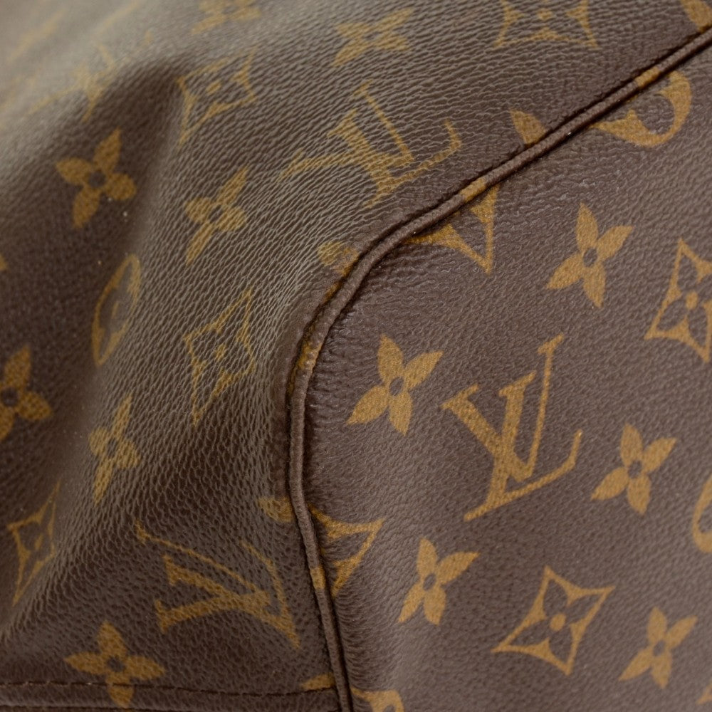 Louis Vuitto Neverfull MM Tote