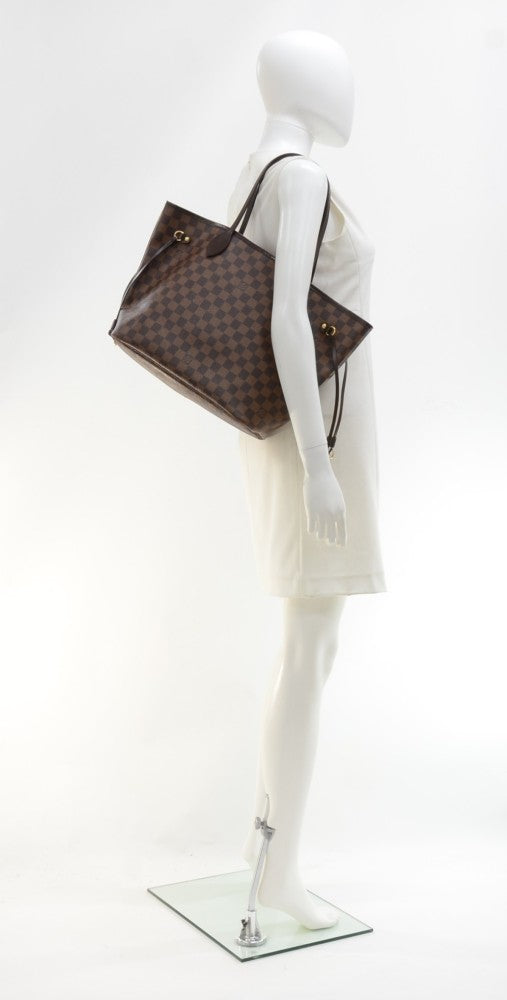 Louis Vuitto Neverfull MM Tote