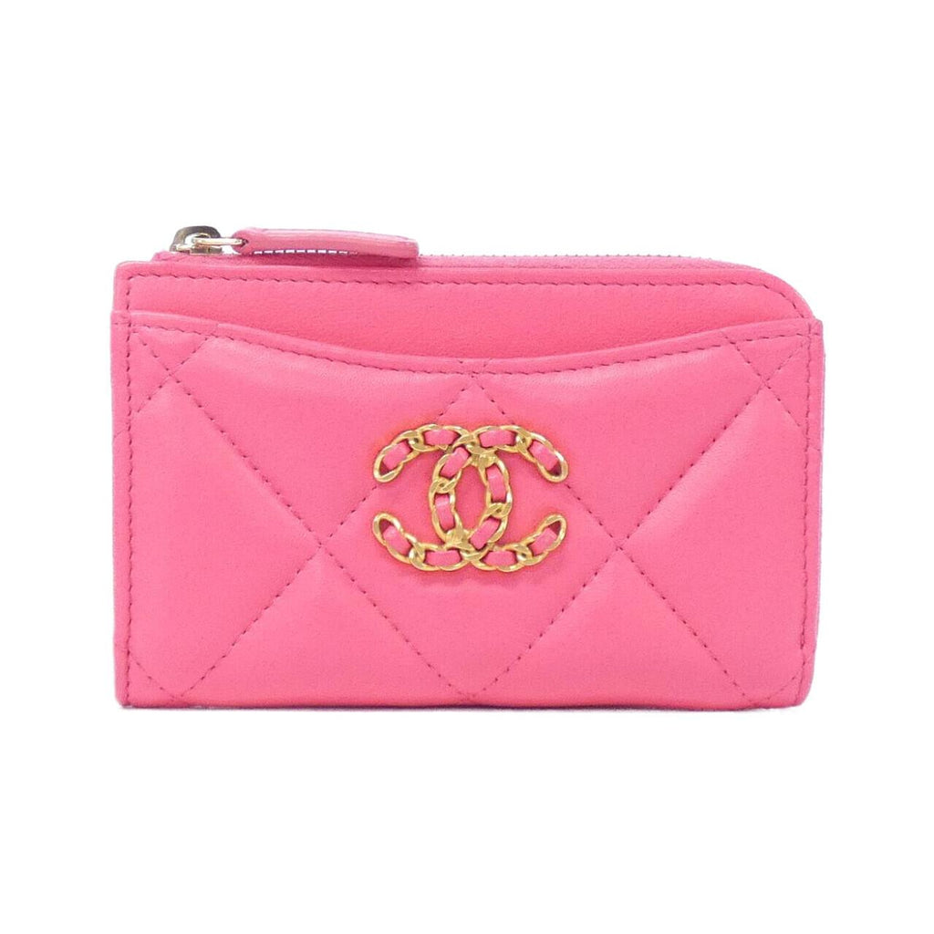 Chanel Chanel 19 Lambskin Card Case