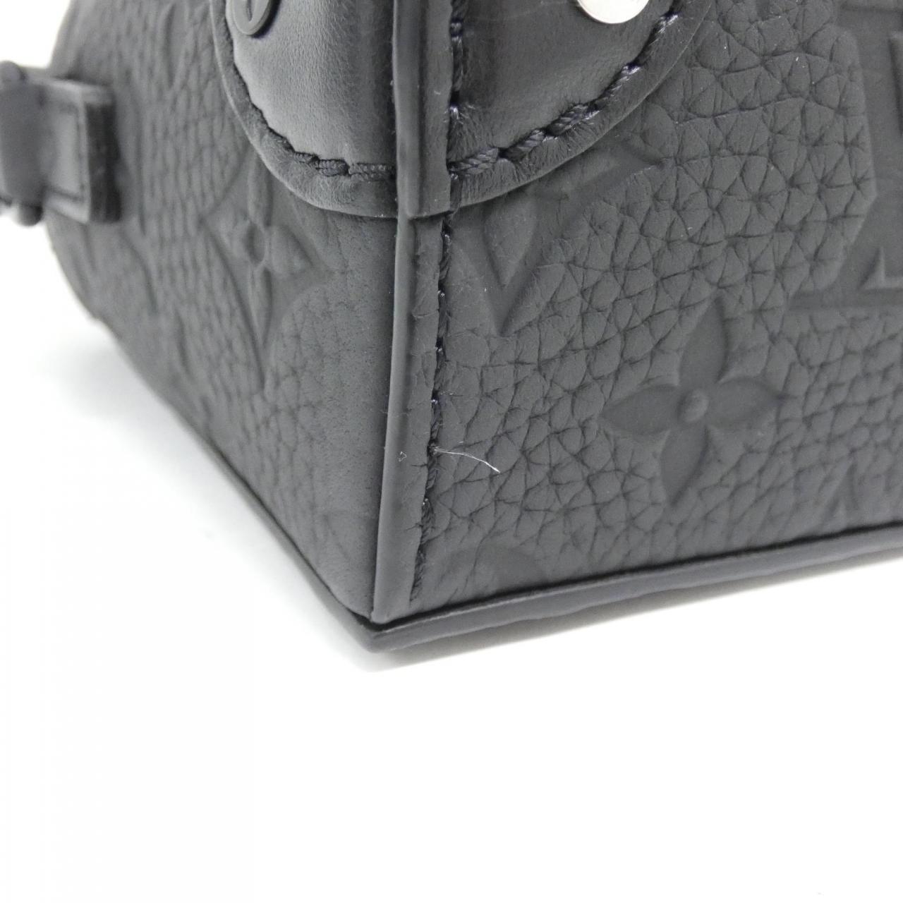 Louis Vuitton Steamer Wearable Wallet Monogram Taurillon Shoulder Bag
