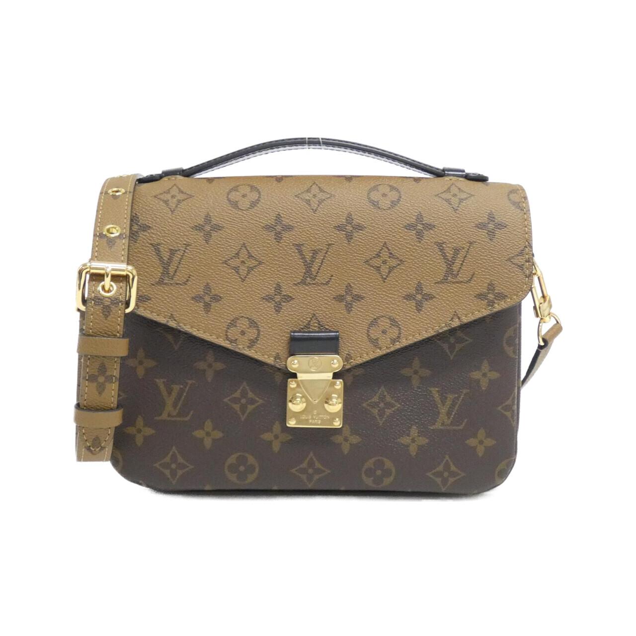 Louis Vuitton Pochette Metis Monogram Shoulder Bag