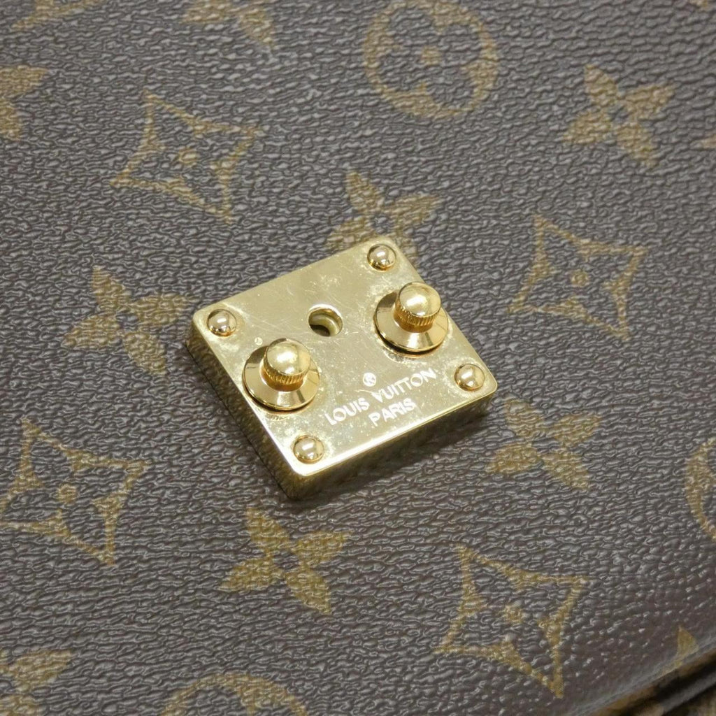 Louis Vuitton Pochette Metis Monogram Shoulder Bag