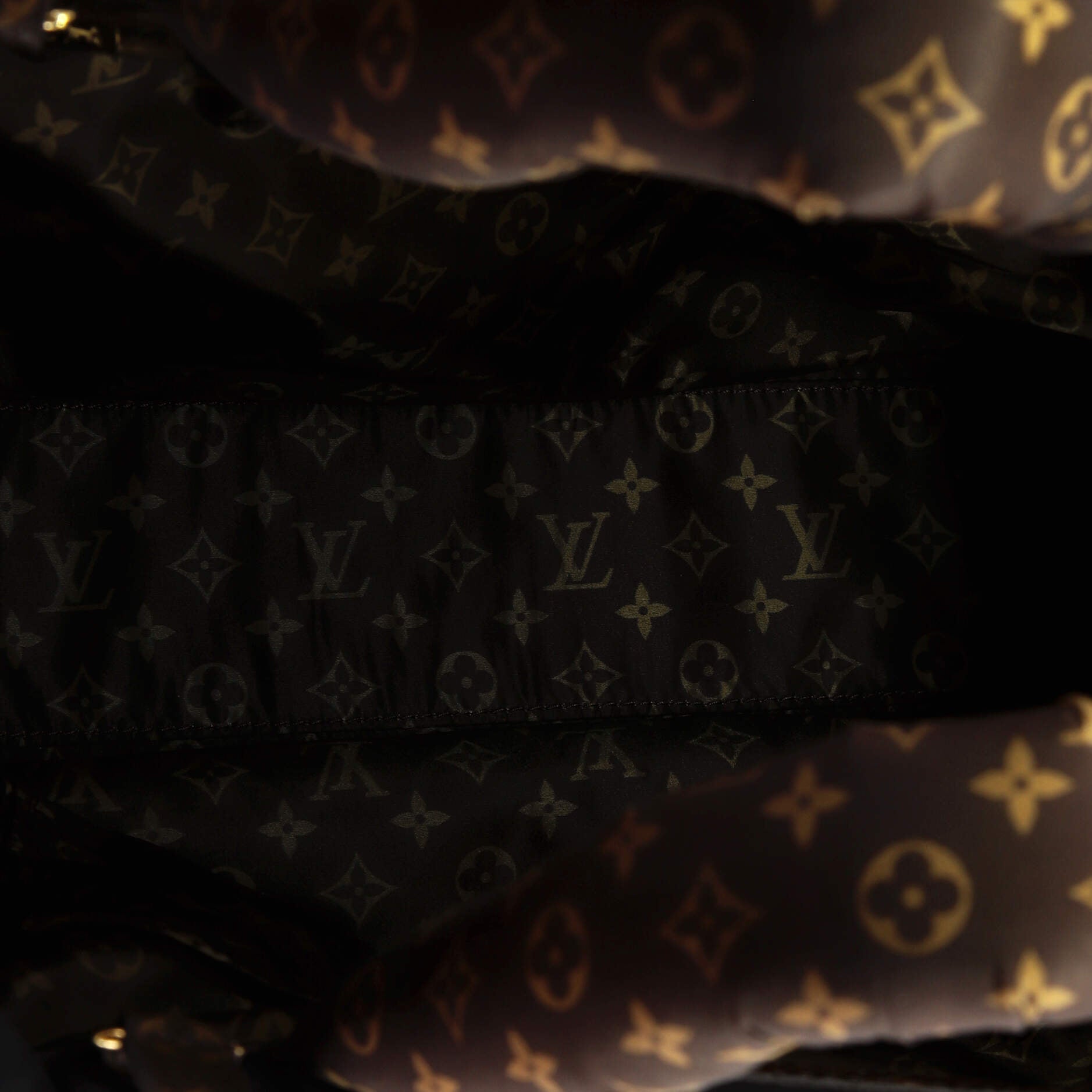 Louis Vuitton Pillow OnTheGo Tote Monogram Quilted Econyl Nylon MM