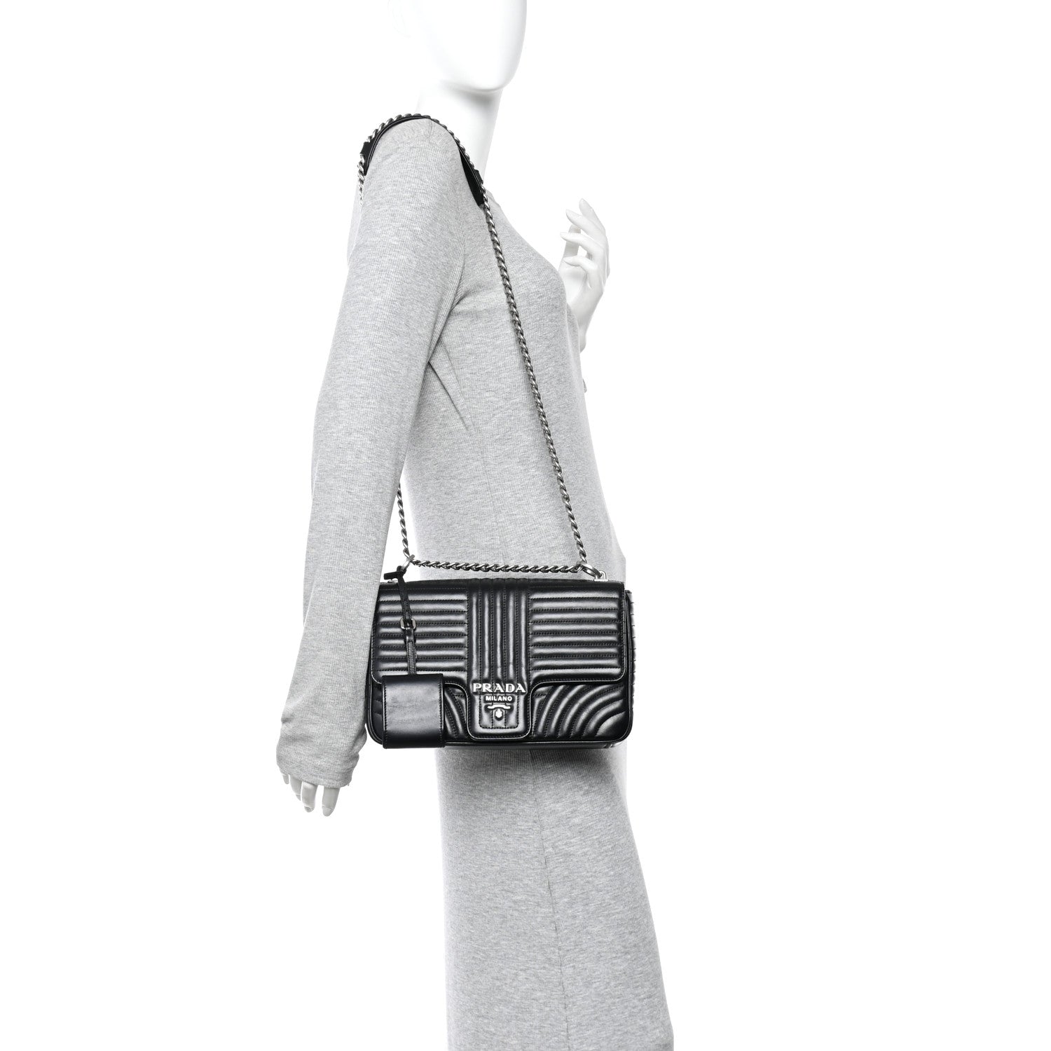 Soft Calfskin Impunture Diagramme Large Chain Flap Shoulder Bag Black