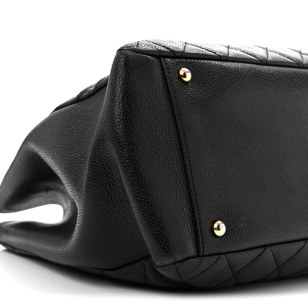 Caviar Quilted XL Grand Shopping Tote GST Black