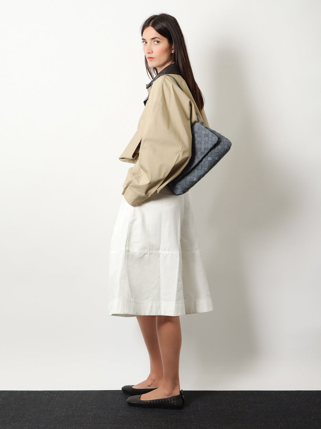 Bottega Veneta Women Giorno Suede Shoulder Bag With Intrecciato Motif