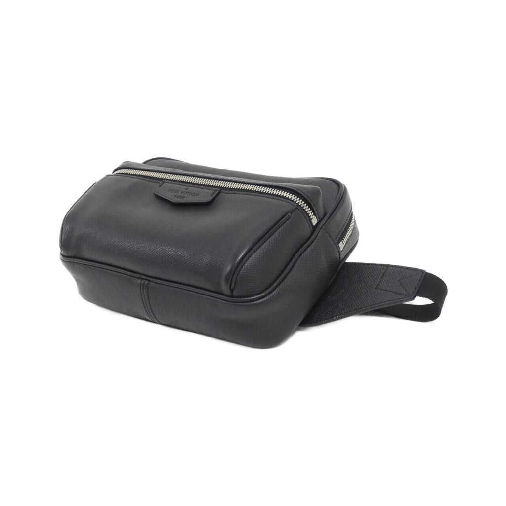 Louis Vuitton Taiga Shoulder Bag