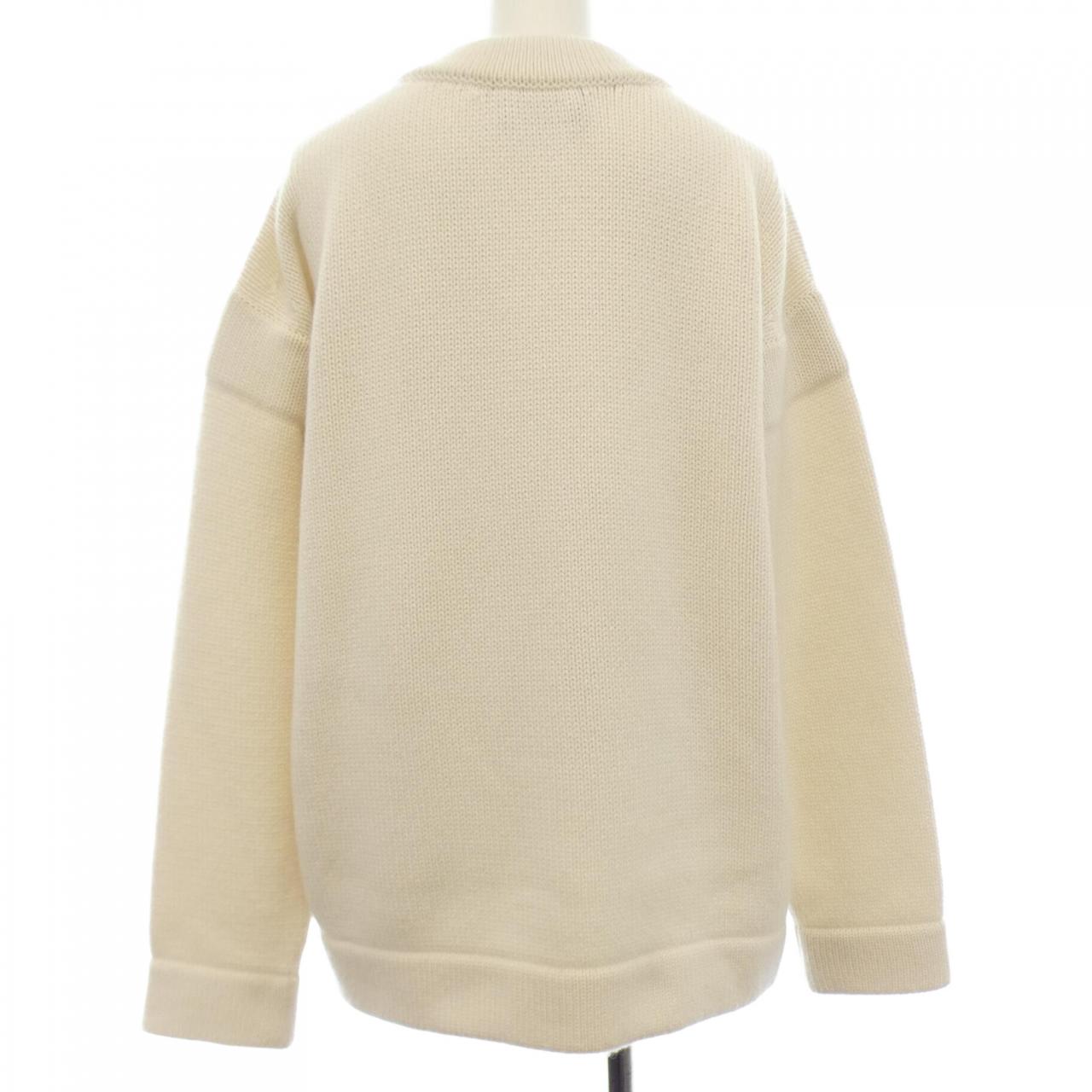 Chanel P73554K10562 Cashmere Cardigan