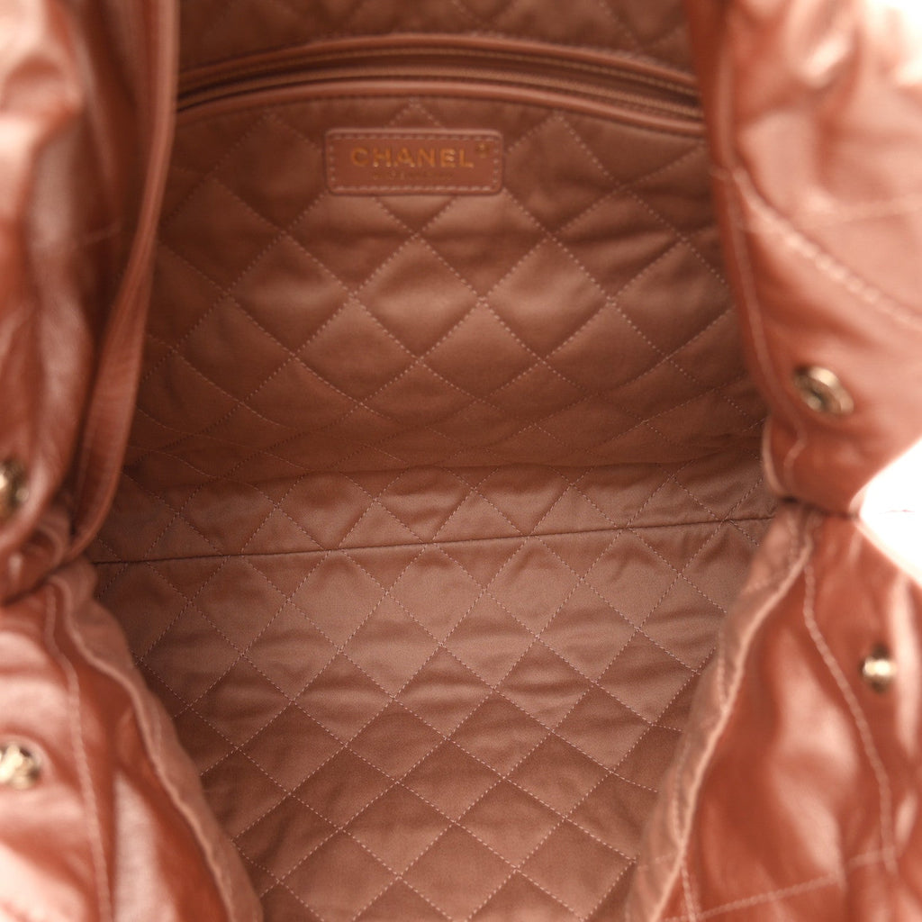 Metallic Calfskin Quilted Chanel 22 Copper