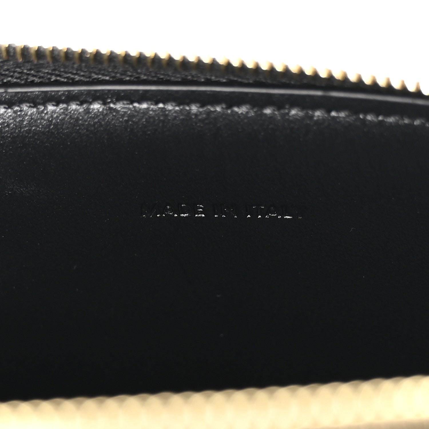 Smooth Calfskin Cuir Triomphe Clutch on Chain Black