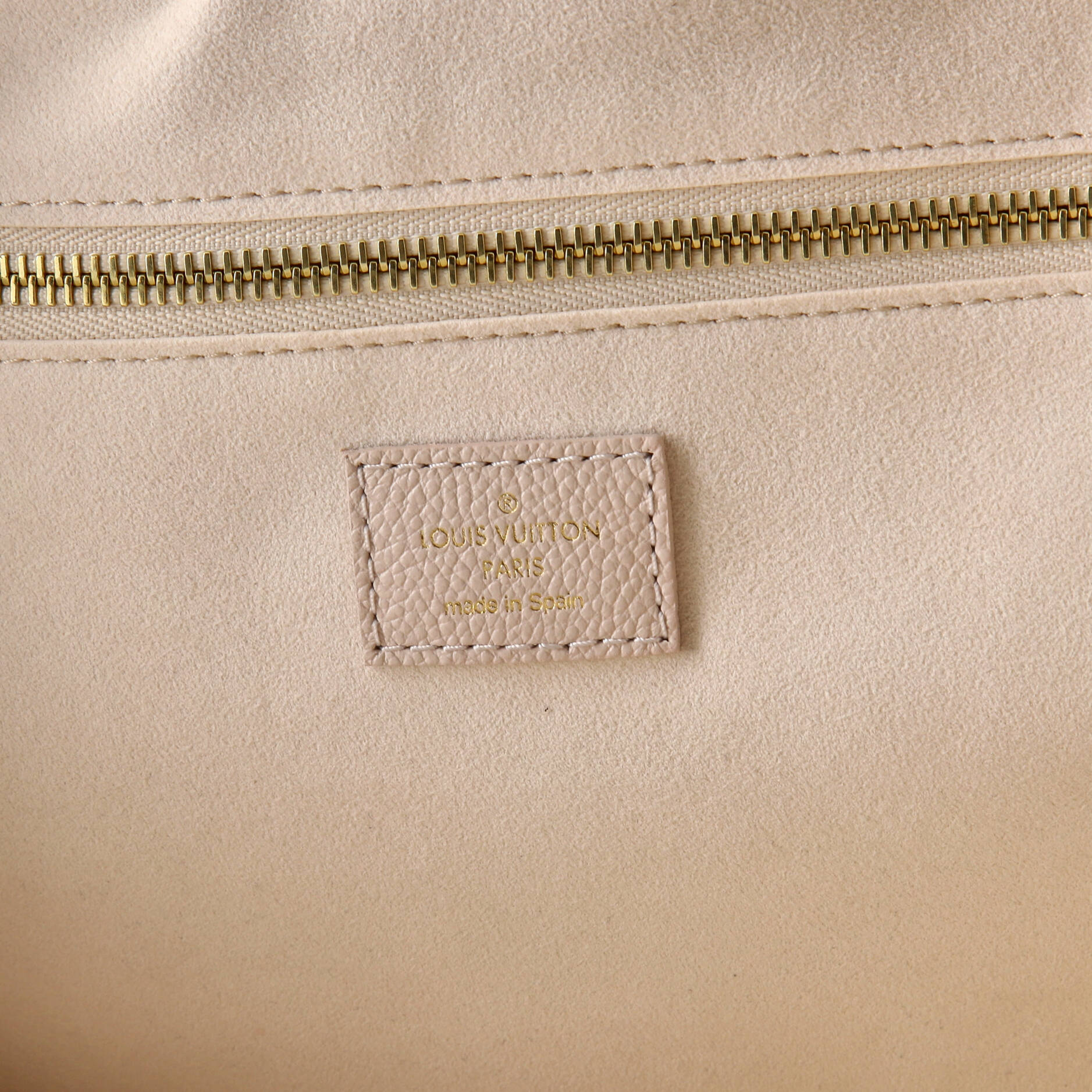 Louis Vuitton Neverfull NM Tote Degrade Monogram Empreinte Giant MM