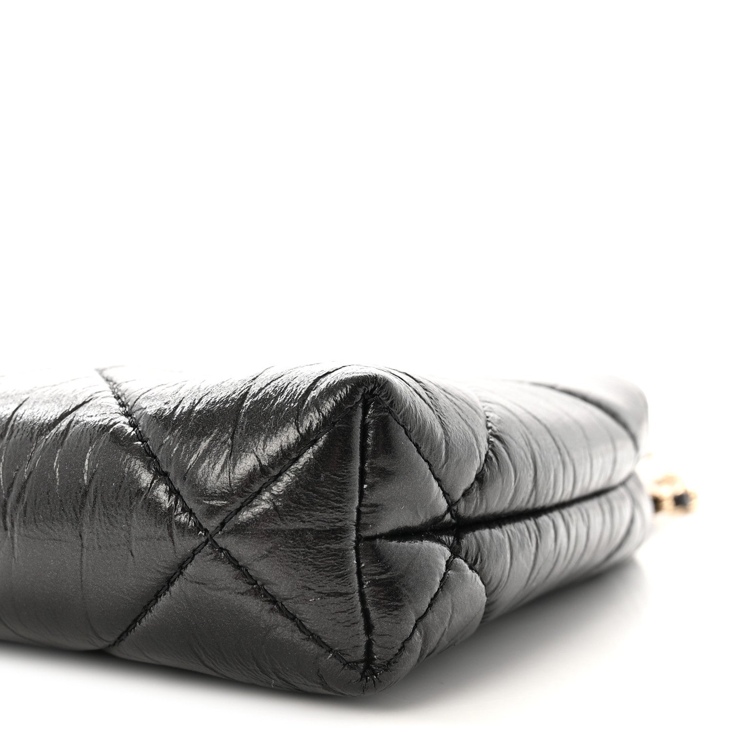 Shiny Aged Lambskin Quilted Kiss Lock Clutch With Chain Black