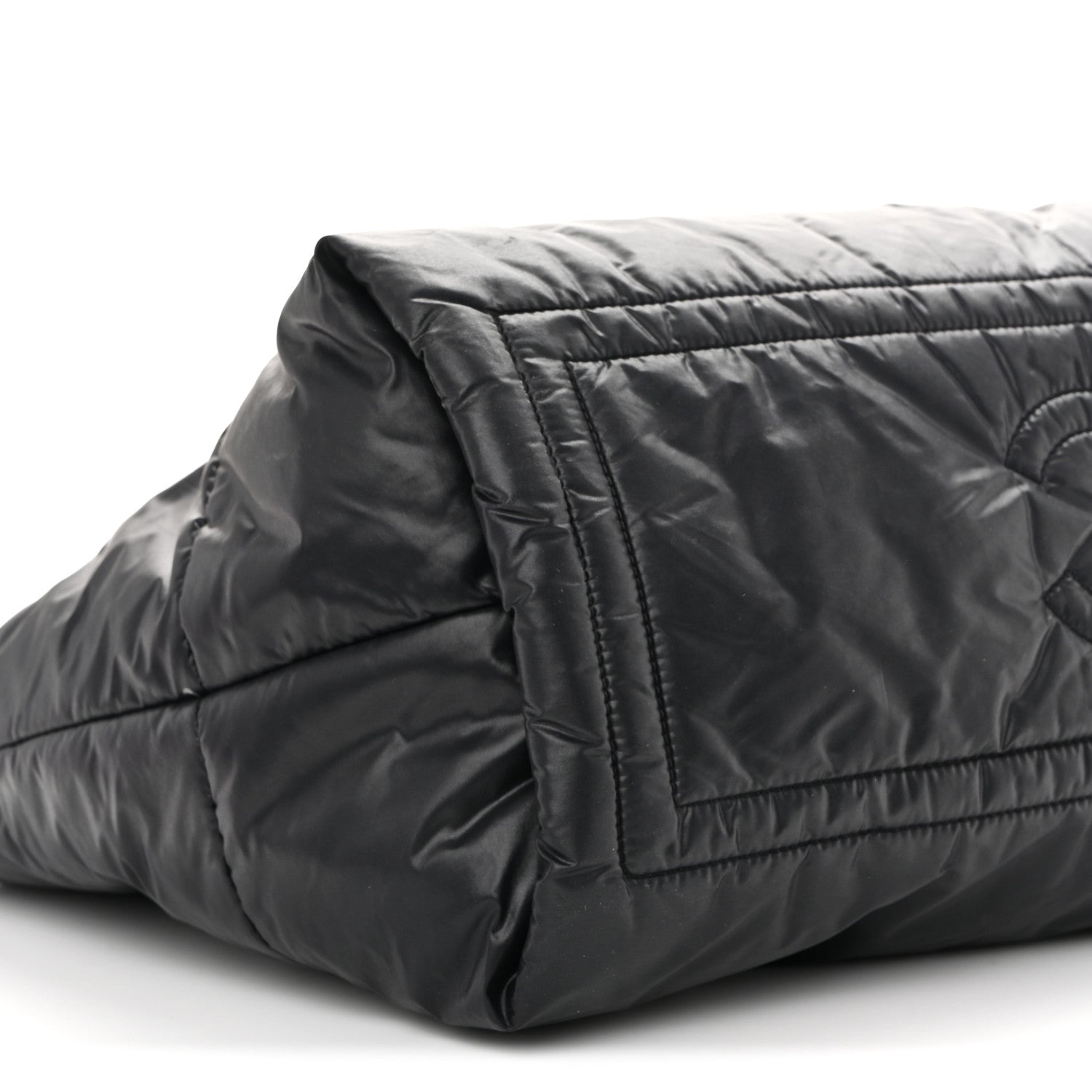 Lambskin Quilted Large Coco Cocoon Reversible Tote Black
