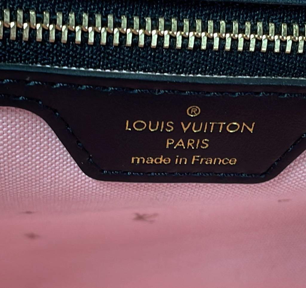 Louis Vuitton Neverfull NM Tote Fall for You Monogram Canvas MM