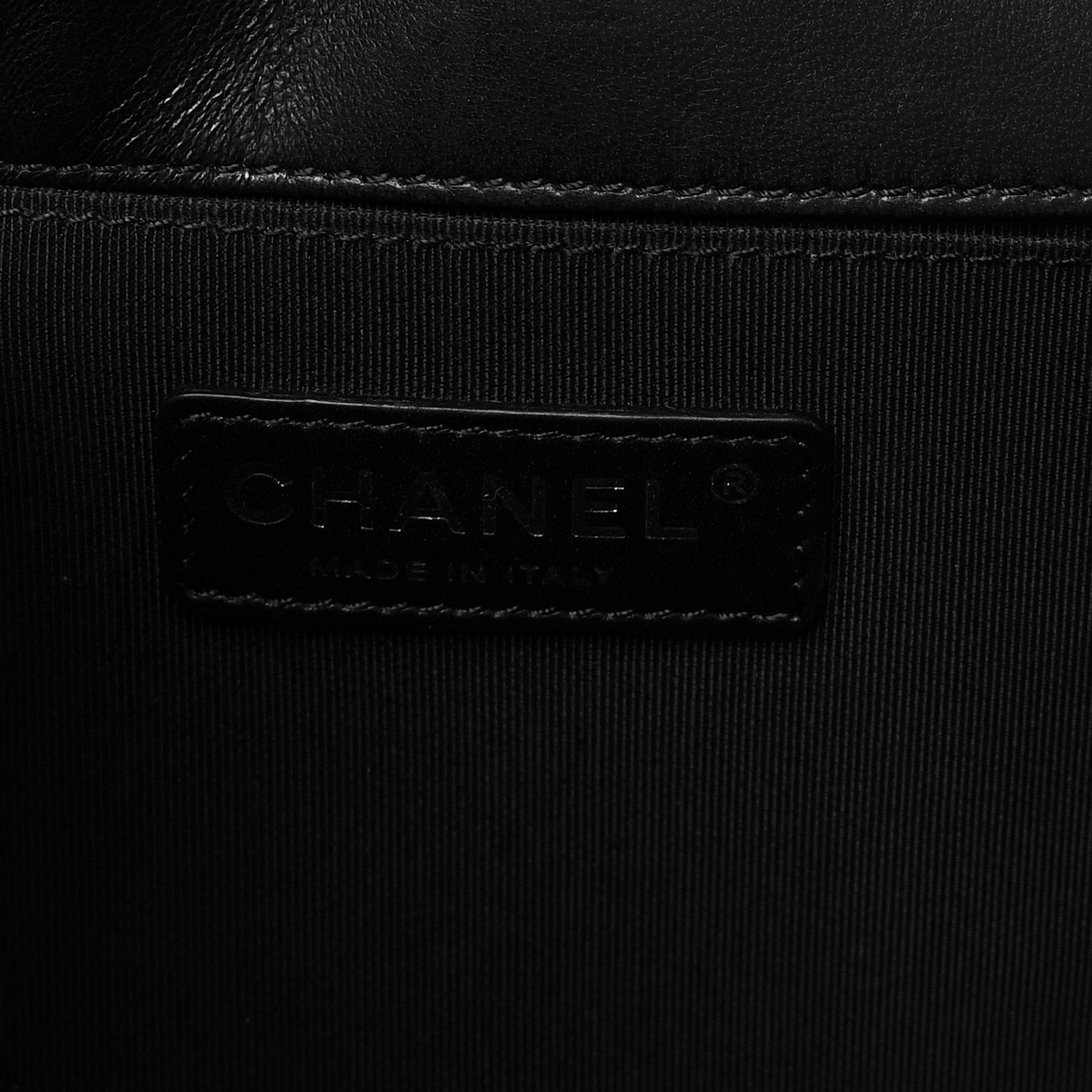Lambskin Quilted Medium Boy Flap Black