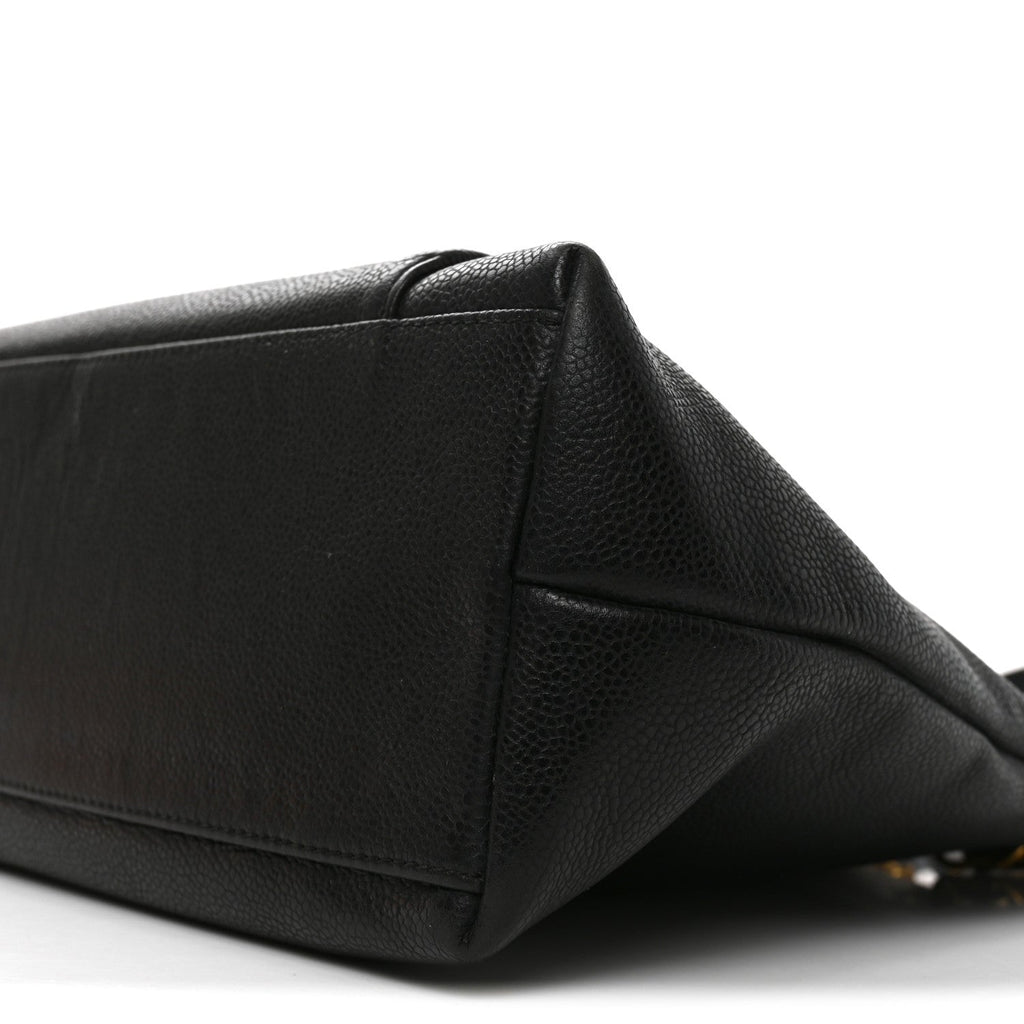 Caviar Flap Shoulder Bag Black