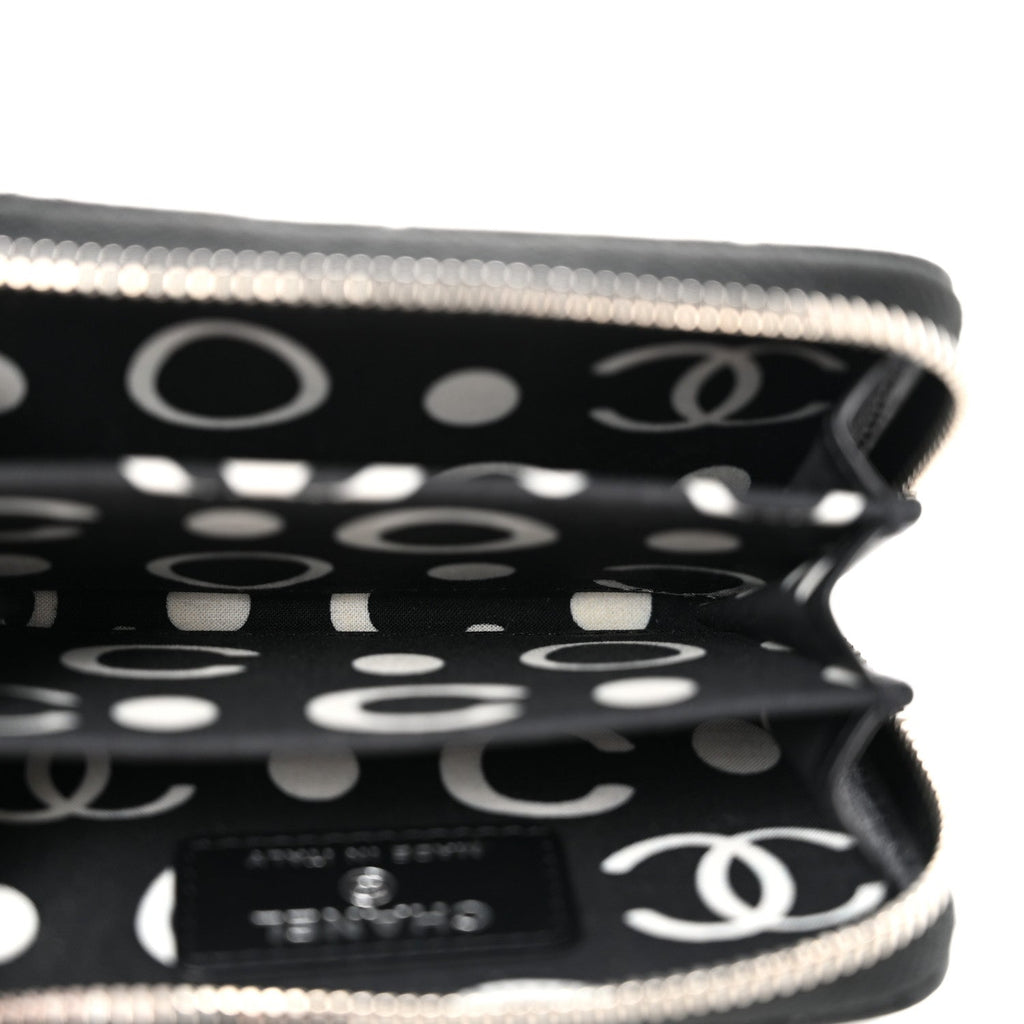 Caviar Quilted Coco Chanel Logo CC Zip Coin Purse Black